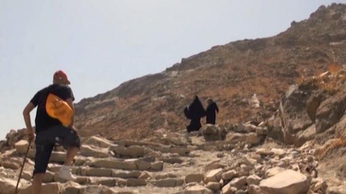 Makkah Twin Peaks
