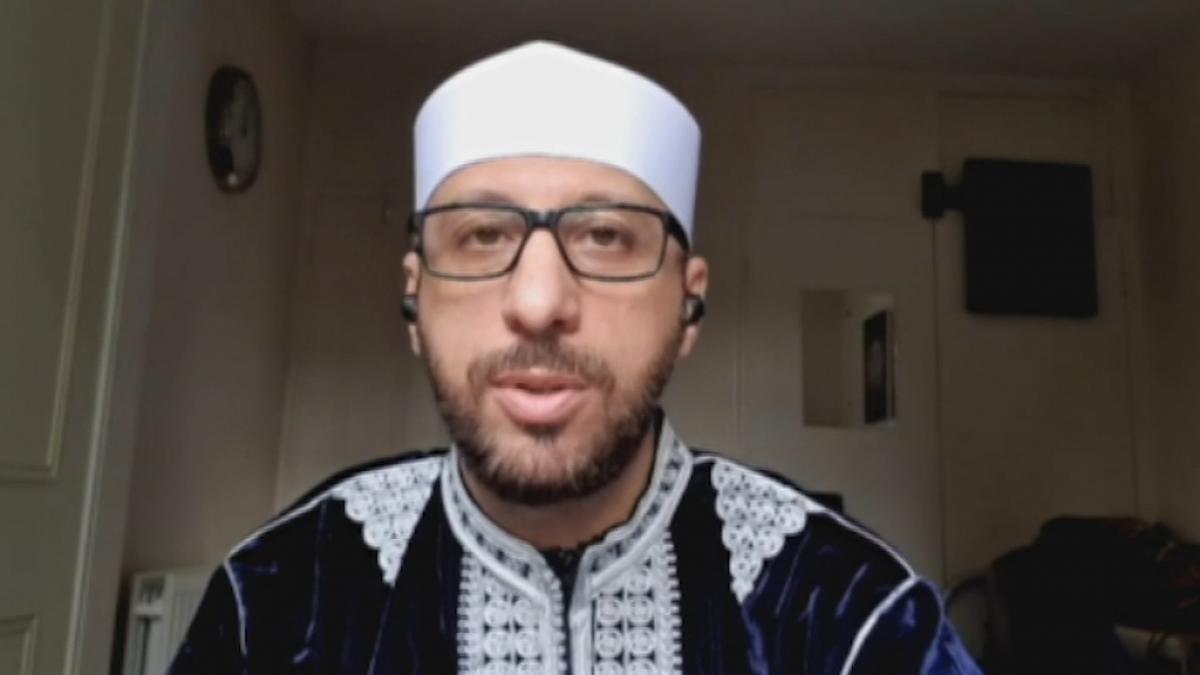 IslamiQA - Dr Samer Darwish