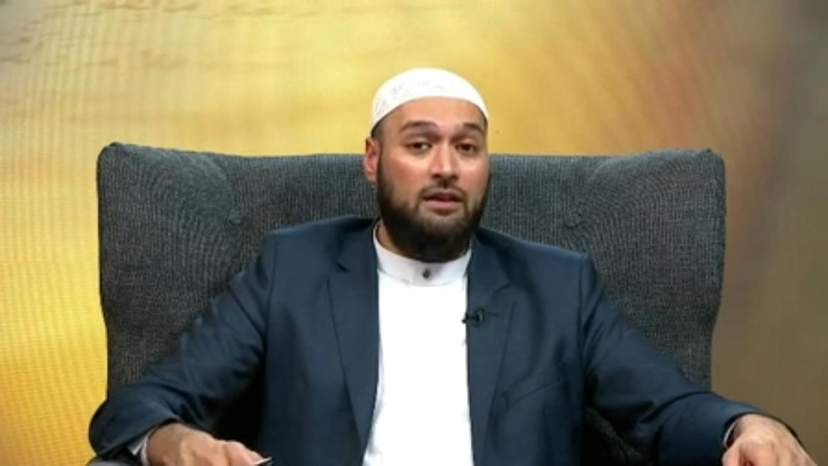 IslamiQA - Sheikh Dr Saalim Al-Azhari
