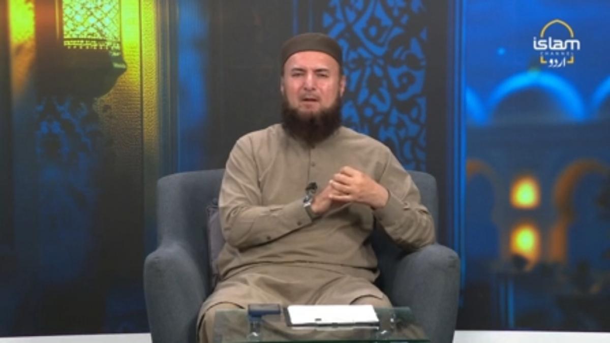 Guftagoo : Why to avoid love of wealth?