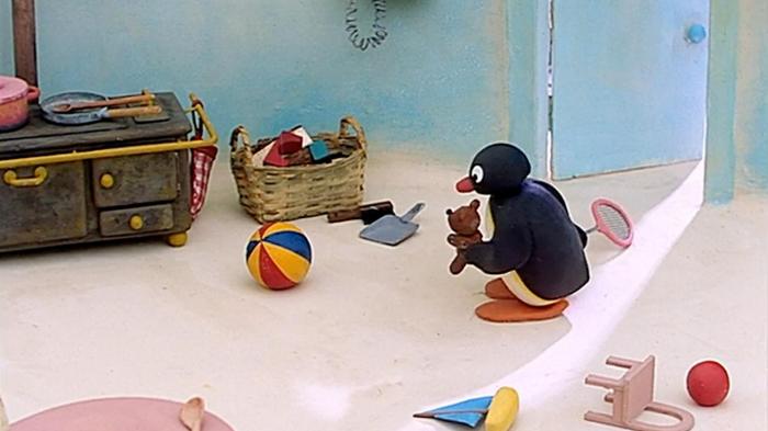 Pingu Gets Organised