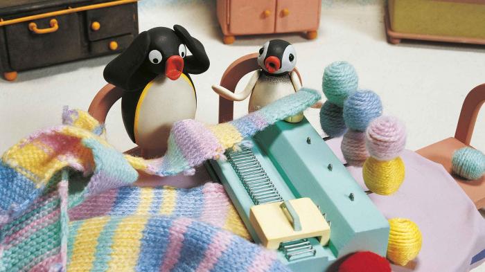 Pingu & The Knitting Machine