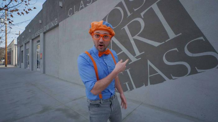 Blippi's Gorgeous Glass Creation