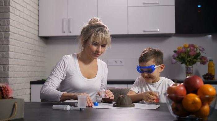 STG Home Schooling Boom: 95,000+ Children in England now being educated at home