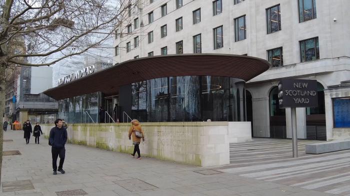 STG Met Police to axe 1,700 officers and staff despite funding boost