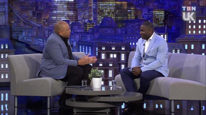 Praise From London - Episode 03