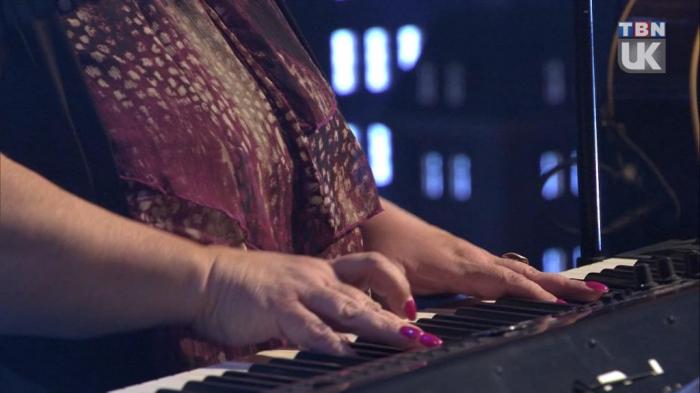 Praise From London - Richard Fleming, John Arnott and Lori Arnott Lawler