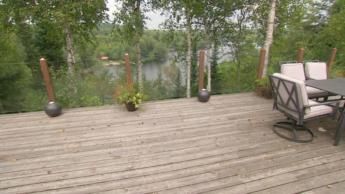 Mark’s Lookout Deck