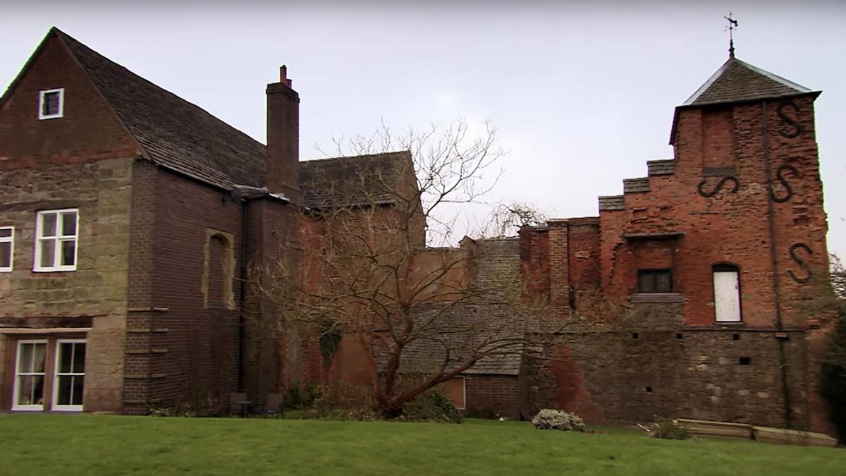 The Mystery of the Manor Moat