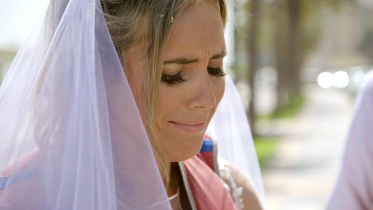 Wedding is Afloat on a Banana Boat